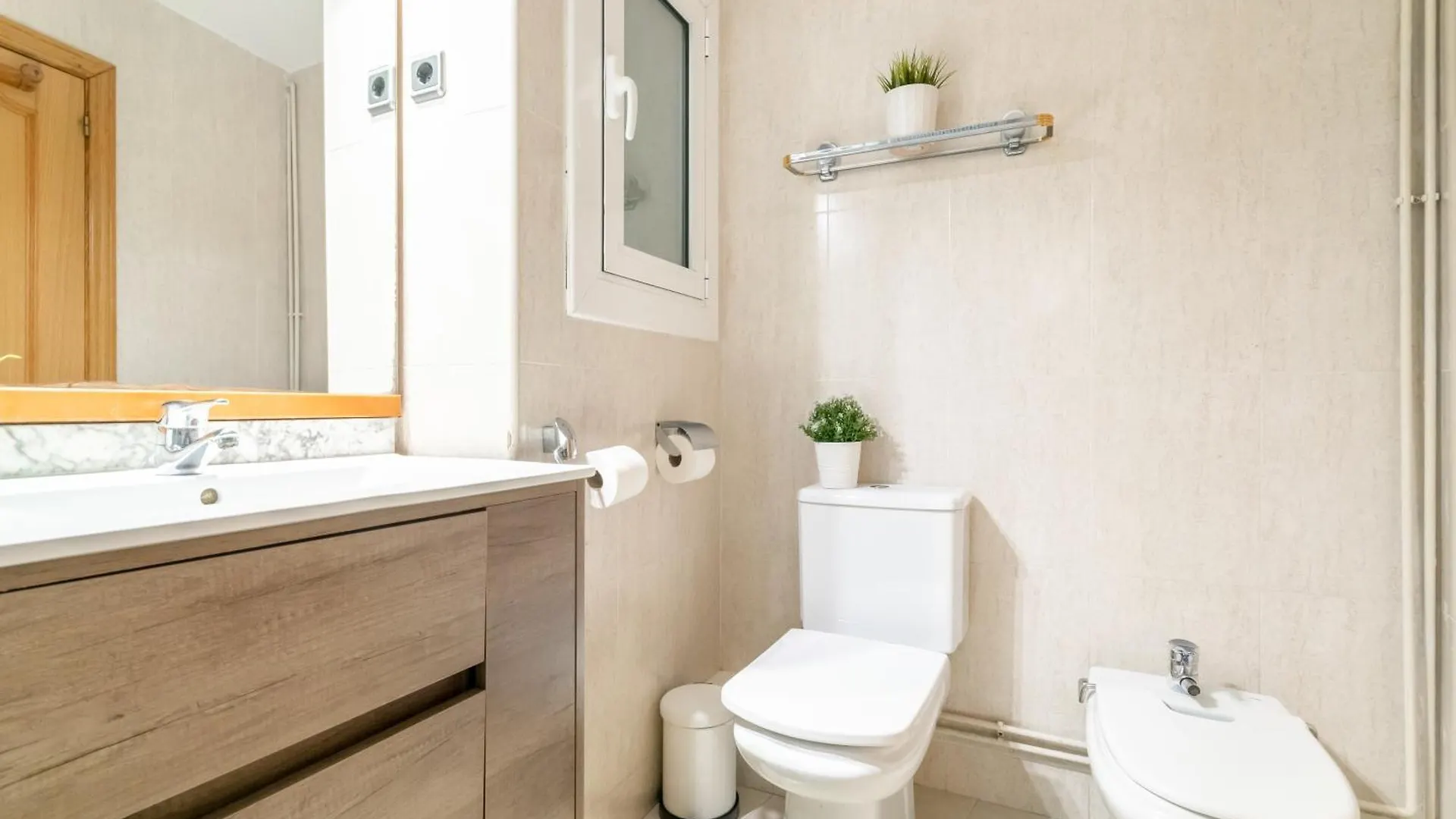 Confort Barcelona Rentals